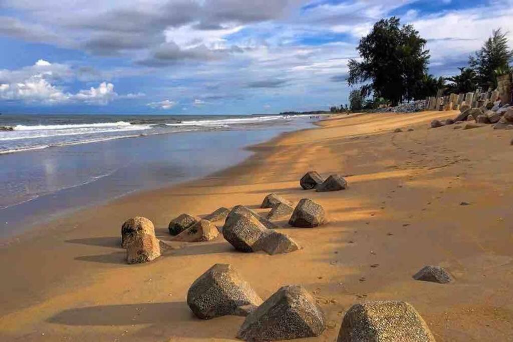 De Rhumaa Homestay كُوالا تيرينغانو المظهر الخارجي الصورة